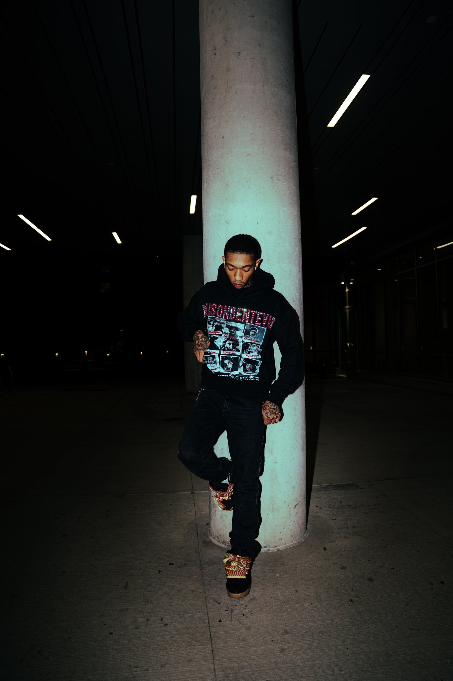 MAISON BENTEYGA " ARCHITECTURE OF STILLNESS" BLACK HOODIE