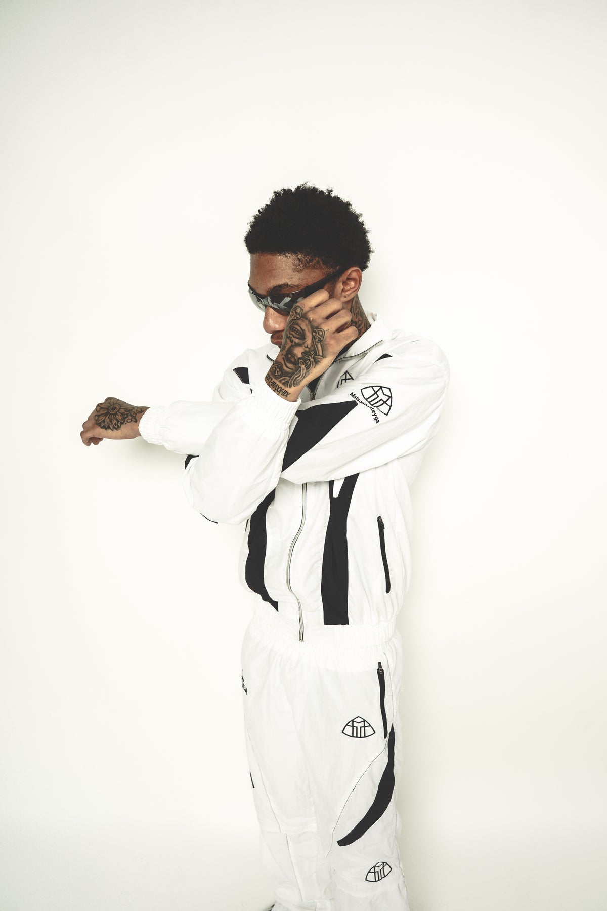 THE ART OF LIVING™ WHITE TRACK JACKET